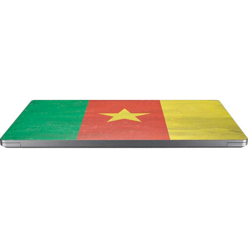 Cameroon Flag Distressed Universal Laptop 18in (14.6 x 10.6in) Skin